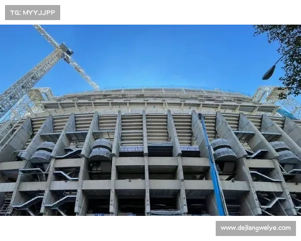 意甲自有球场建设的挑战与机遇：如何推动俱乐部可持续发展与经济繁荣